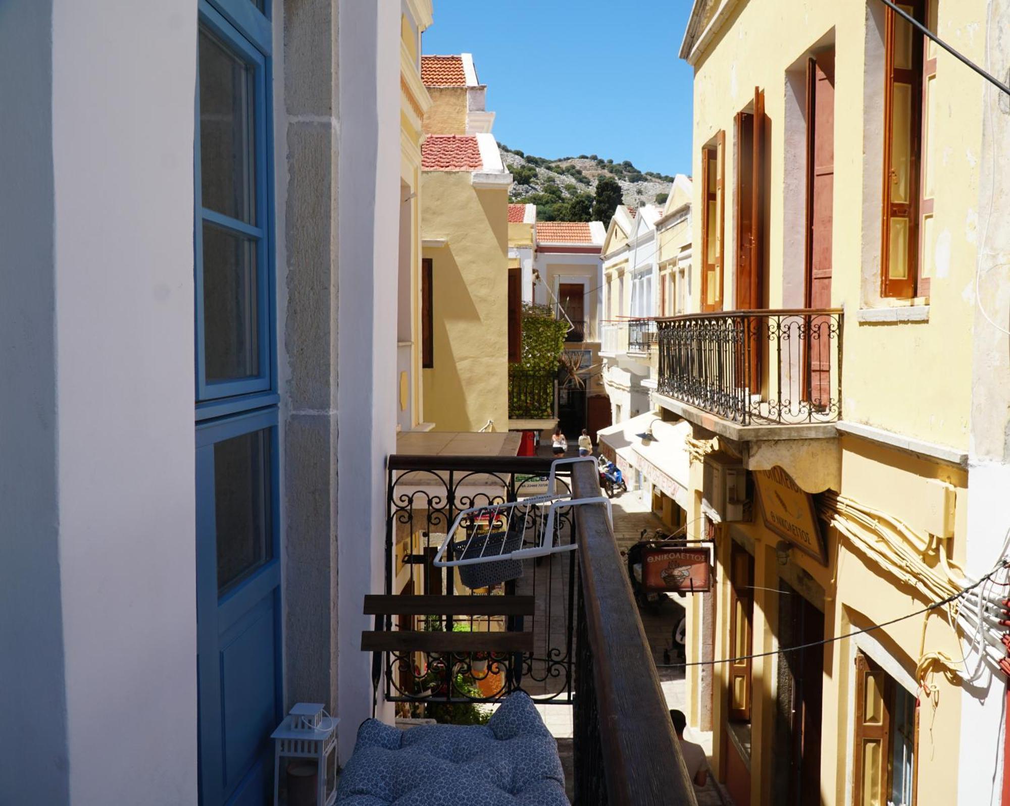 Little Gem Symi Boutique Studio ภายนอก รูปภาพ